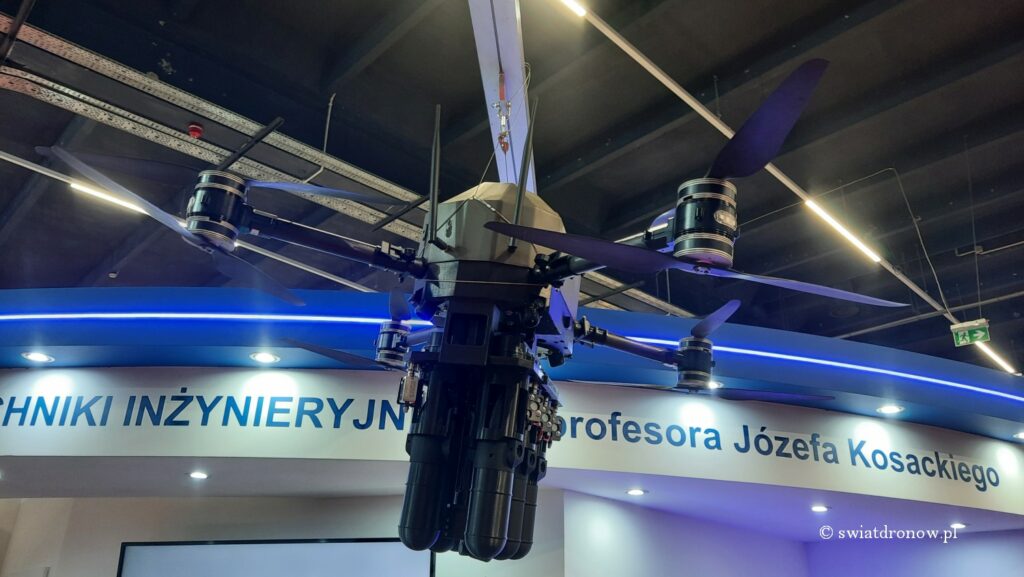 Drony na MSPO 2024 - Targi Kielce - 3-6.09.2024 r. - źródło: www.swiatdronow.pl